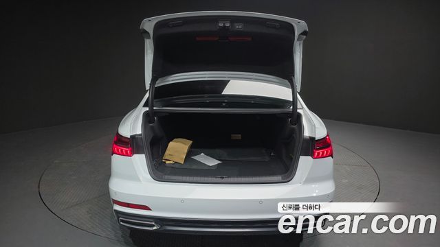 Audi A6 (C8) 45 TFSI Quattro Premium