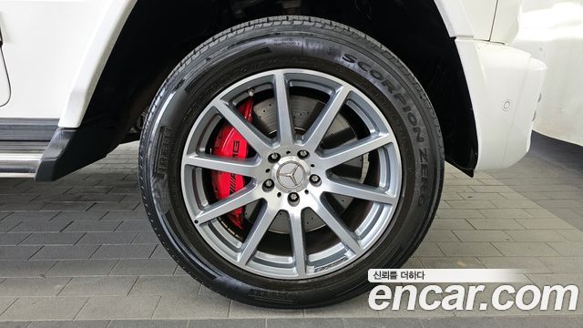 Mercedes-Benz G-Class AMG G63