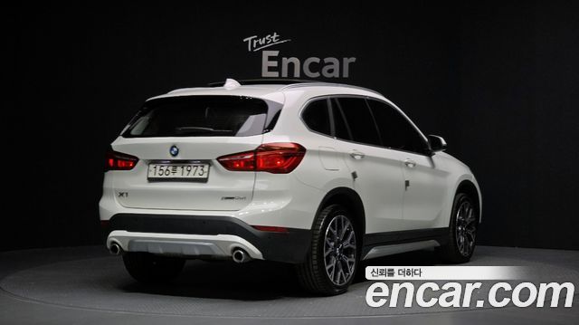 BMW X1 xDrive 20i xLine