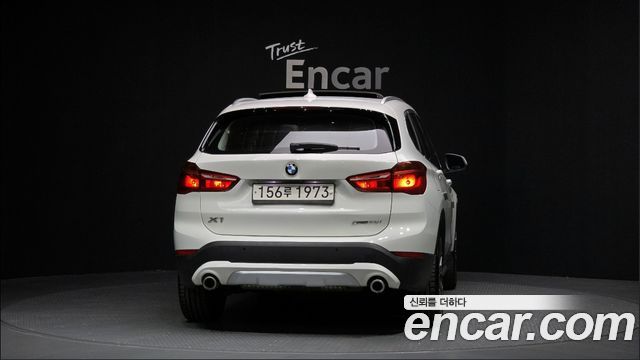 BMW X1 xDrive 20i xLine