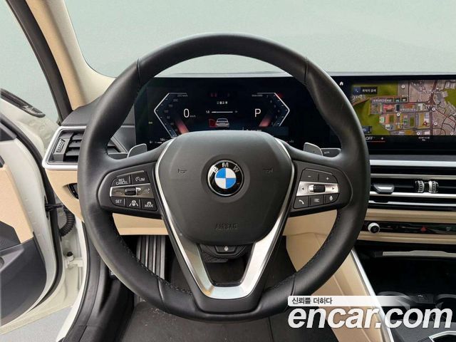 BMW 3-Series 320i