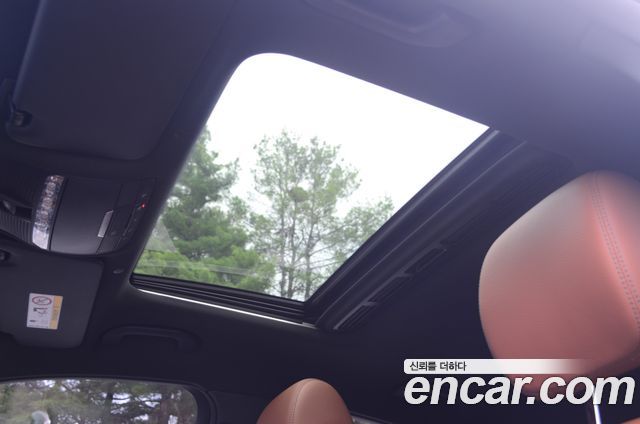 Mercedes-Benz GLC-Class GLC300e 4MATIC Coupe