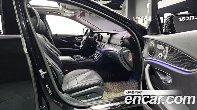 Mercedes-Benz E-Class E220d Avantgarde