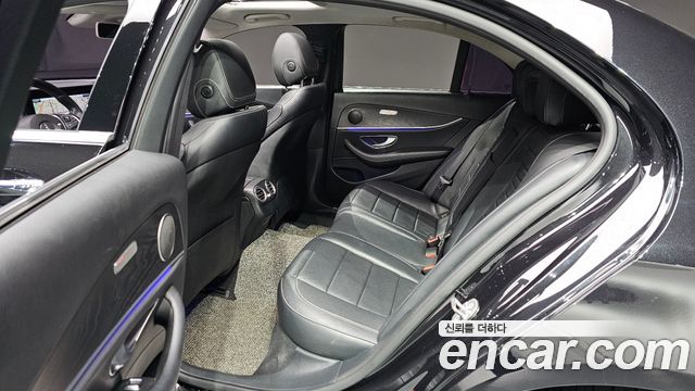 Mercedes-Benz E-Class E220d Avantgarde