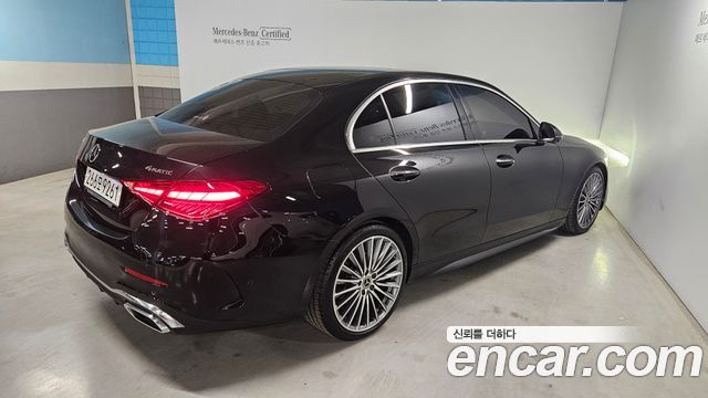 Mercedes-Benz C-Class C300 4MATIC AMG Line