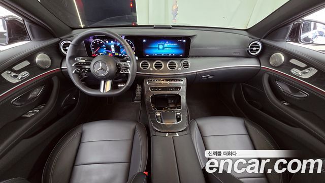 Mercedes-Benz E-Class E220d 4MATIC AMG Line