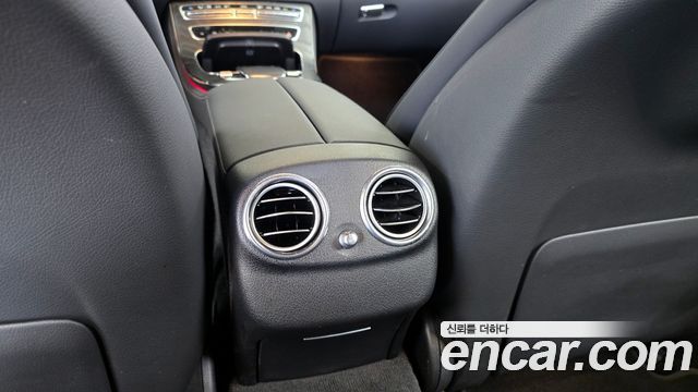 Mercedes-Benz E-Class E220d 4MATIC AMG Line