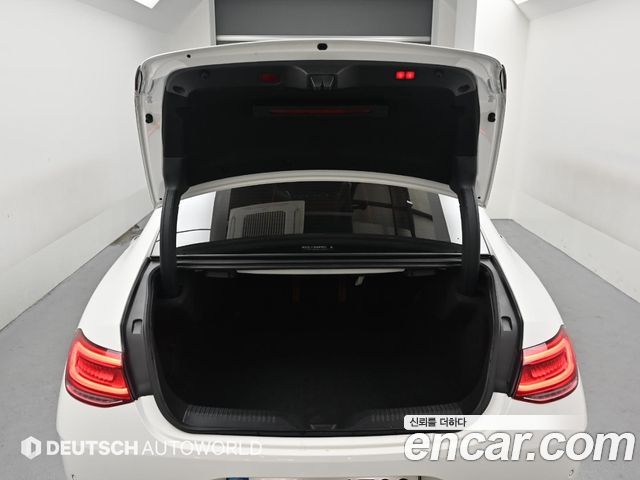 Mercedes-Benz CLS-Class CLS300d 4MATIC