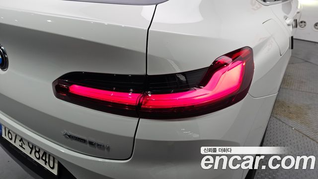 BMW X4 xDrive20i xLine