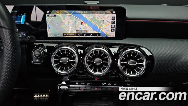 Mercedes-Benz A-Class AMG A35 4MATIC Sedan