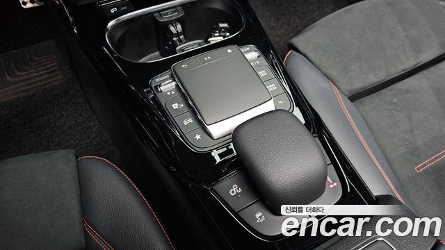 Mercedes-Benz A-Class AMG A35 4MATIC Sedan