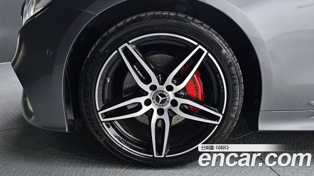Mercedes-Benz E-Class E220d Coupe