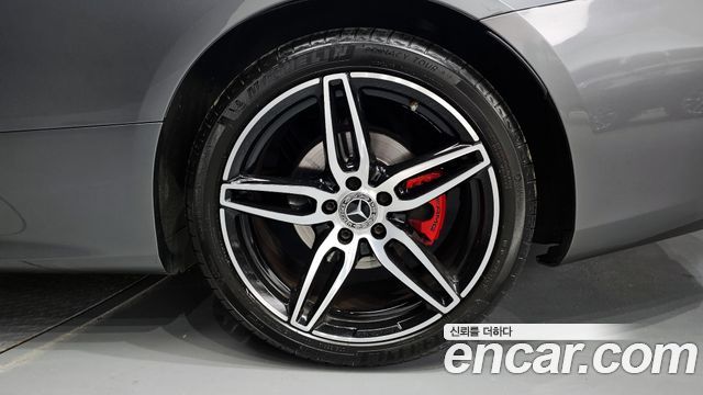 Mercedes-Benz E-Class E220d Coupe