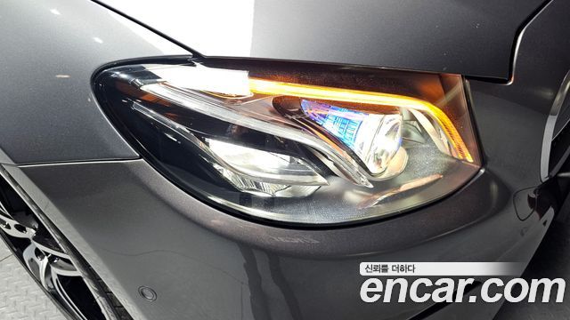 Mercedes-Benz E-Class E220d Coupe