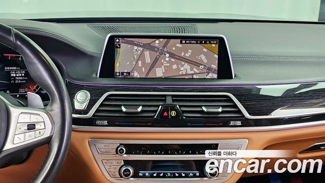 BMW 7-Series 740Li xDrive M Sport Package