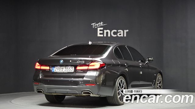 BMW 5Series (G30) 530e M Sport