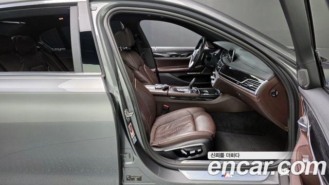 BMW 7-Series 730Ld xDrive M Sport