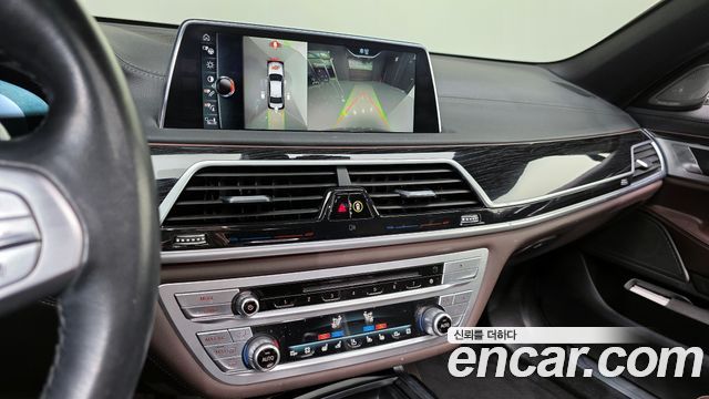 BMW 7-Series 730Ld xDrive M Sport