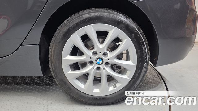 BMW 2-Series Advantage