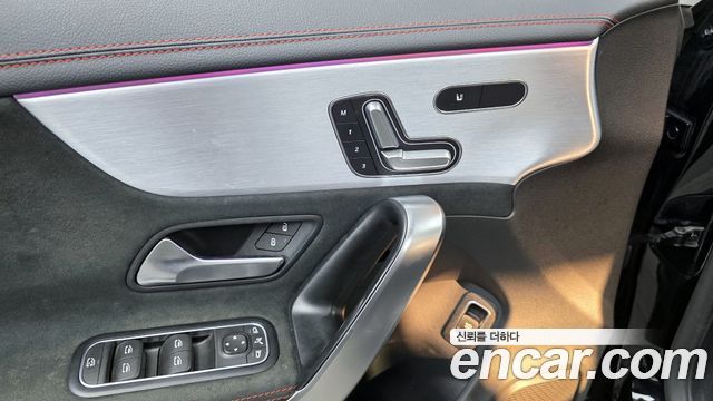 Mercedes-Benz CLA-Class CLA250 4MATIC