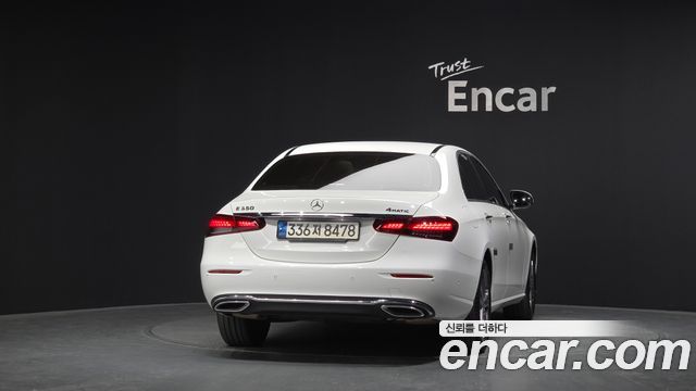 Mercedes-Benz E-Class E350 4MATIC Avantgarde
