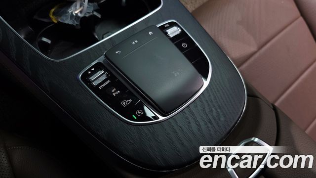 Mercedes-Benz E-Class E350 4MATIC Avantgarde