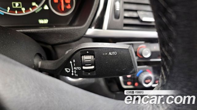 BMW 3-Series 320d