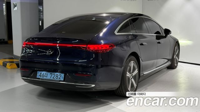 Mercedes-Benz EQS EQS350