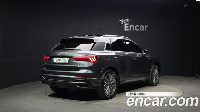 Audi Q3 35 TDI Quattro Premium