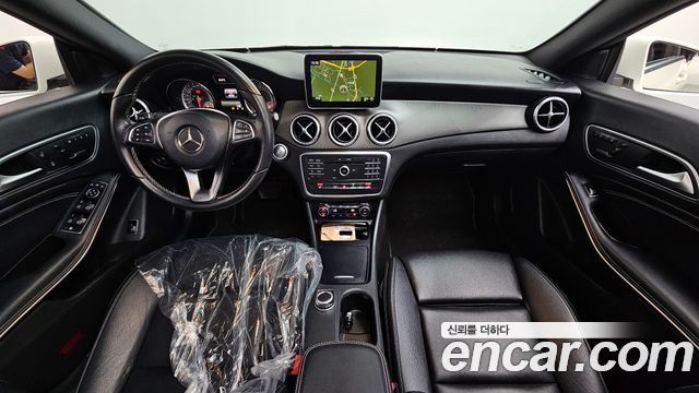Mercedes-Benz CLA-Class CLA200 d