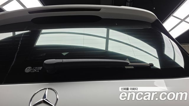 Mercedes-Benz GLB-Class GLB250 4MATIC