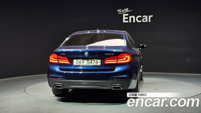 BMW 5-Series 520d xDrive M Sport Package Plus