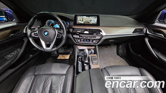 BMW 5-Series 520d xDrive M Sport Package Plus