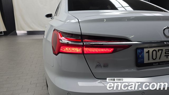 Audi A6 45 TFSI Premium