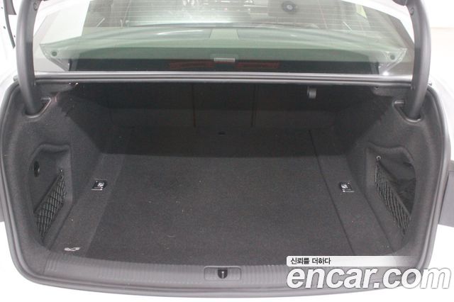 Audi A4 35 TDI Premium