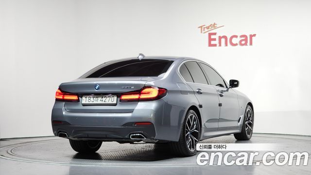 BMW 5-Series 530e M Sport
