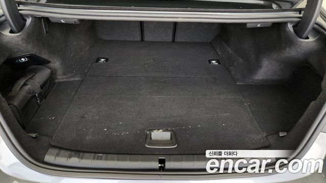 BMW 5-Series 530e M Sport