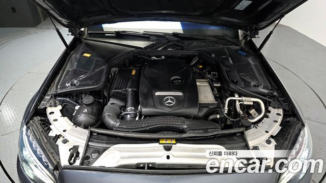 Mercedes-Benz C-Class C200 Avantgarde