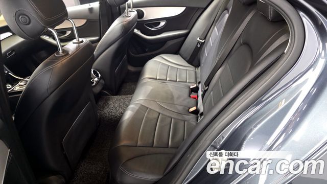 Mercedes-Benz C-Class C200 Avantgarde