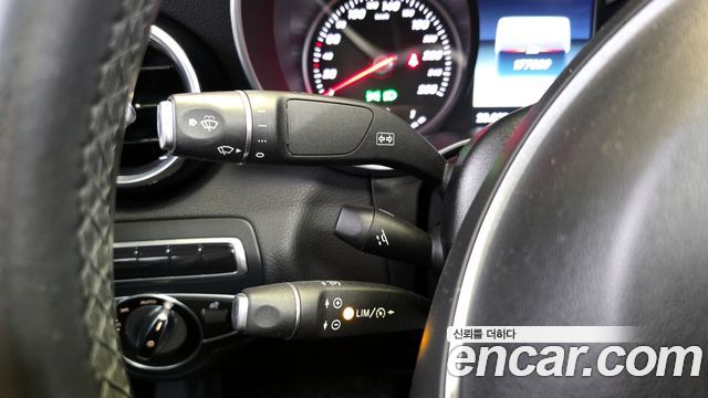 Mercedes-Benz C-Class C200 Avantgarde