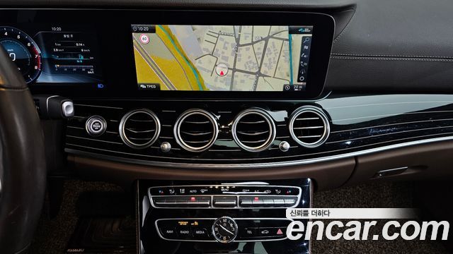 Mercedes-Benz E-Class E450 4MATIC Exclusive