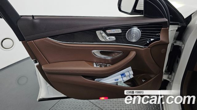 Mercedes-Benz E-Class E450 4MATIC Exclusive