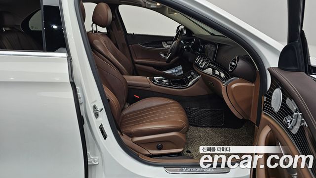 Mercedes-Benz E-Class E450 4MATIC Exclusive