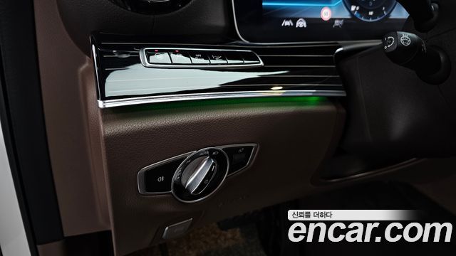 Mercedes-Benz E-Class E450 4MATIC Exclusive