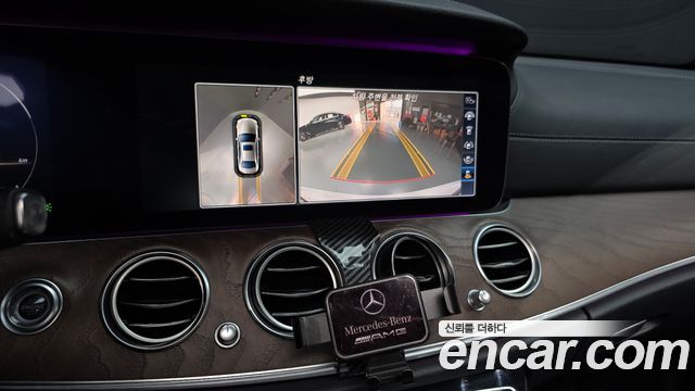 Mercedes-Benz E-Class E300 Exclusive