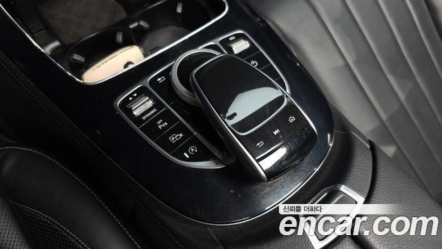 Mercedes-Benz E-Class E300 Exclusive