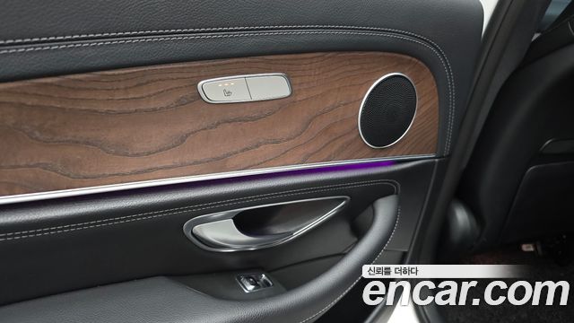 Mercedes-Benz E-Class E300 Exclusive