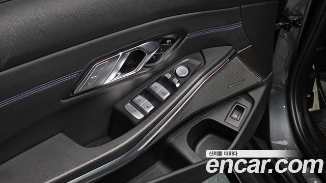 BMW 3-Series M340i xDrive Touring
