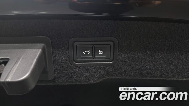 Audi A8 50 TDI Quattro LWB