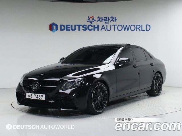 Mercedes-Benz E-Class E300 4MATIC AMG Line